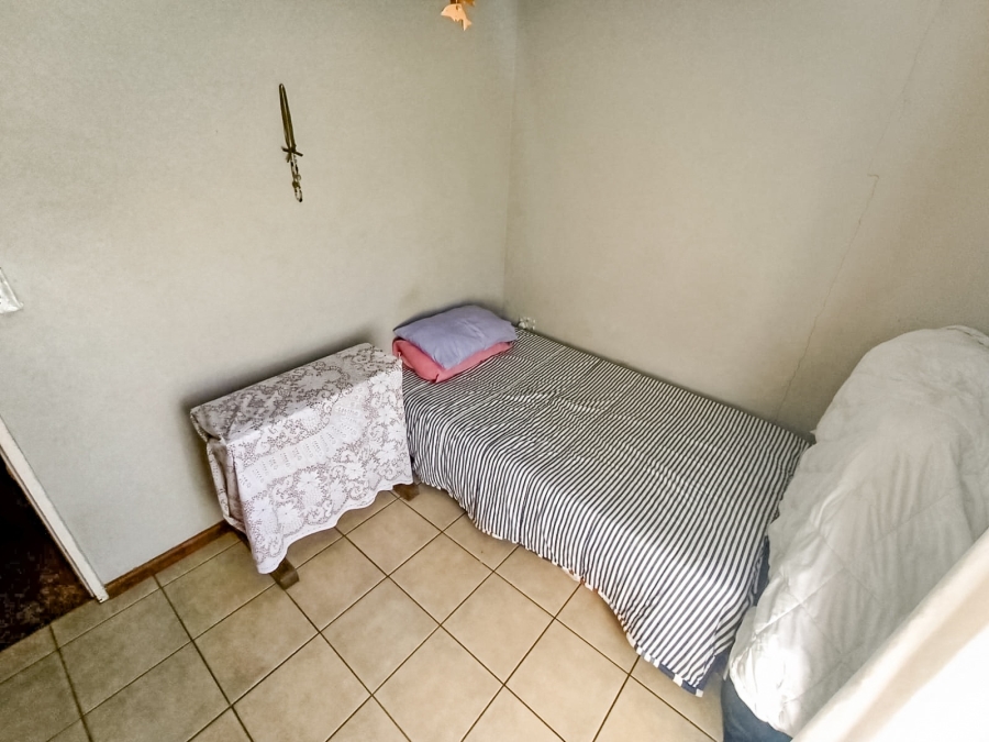 2 Bedroom Property for Sale in Highbury Western Cape